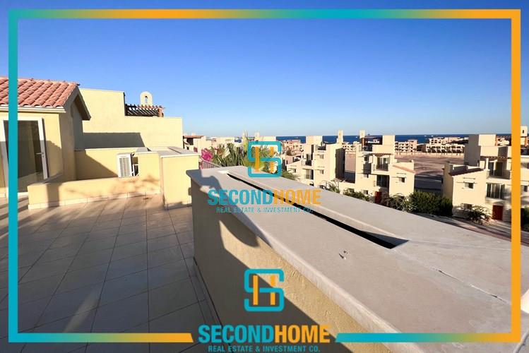 Penthouse-veranda-secondhome-P16-0-403 (16)_c84c2_lg.JPG